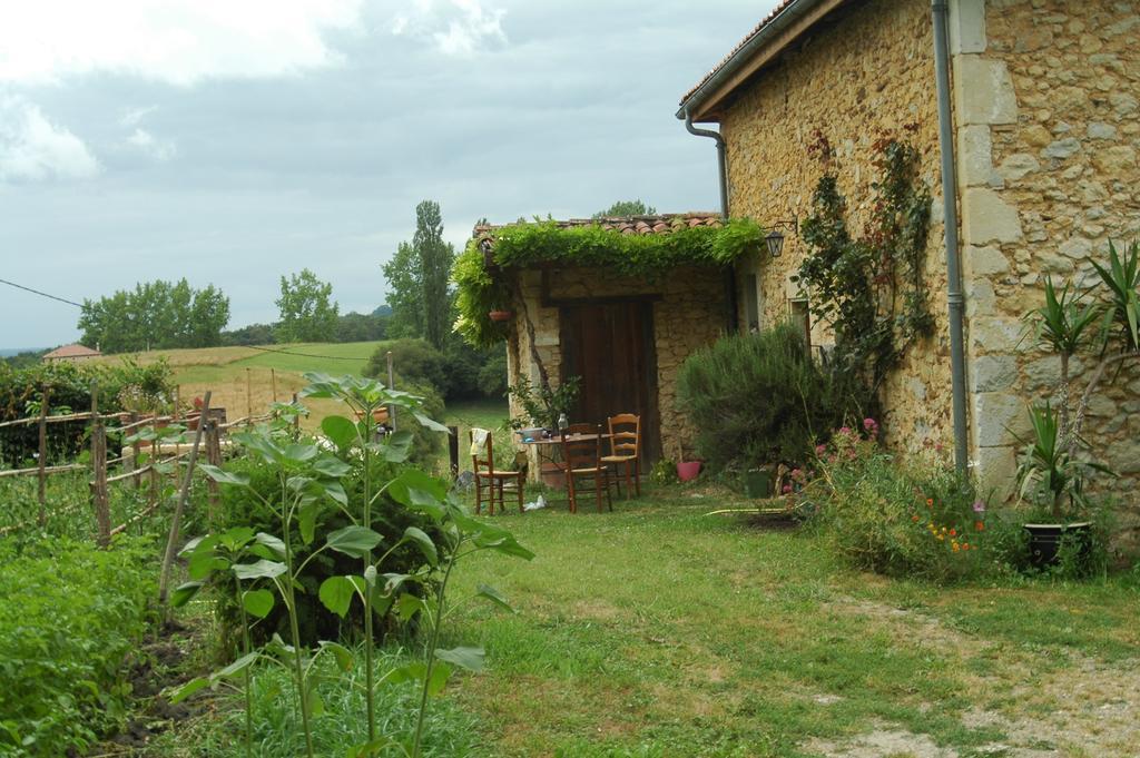 Gite Tauzia Brassempouy Exterior foto